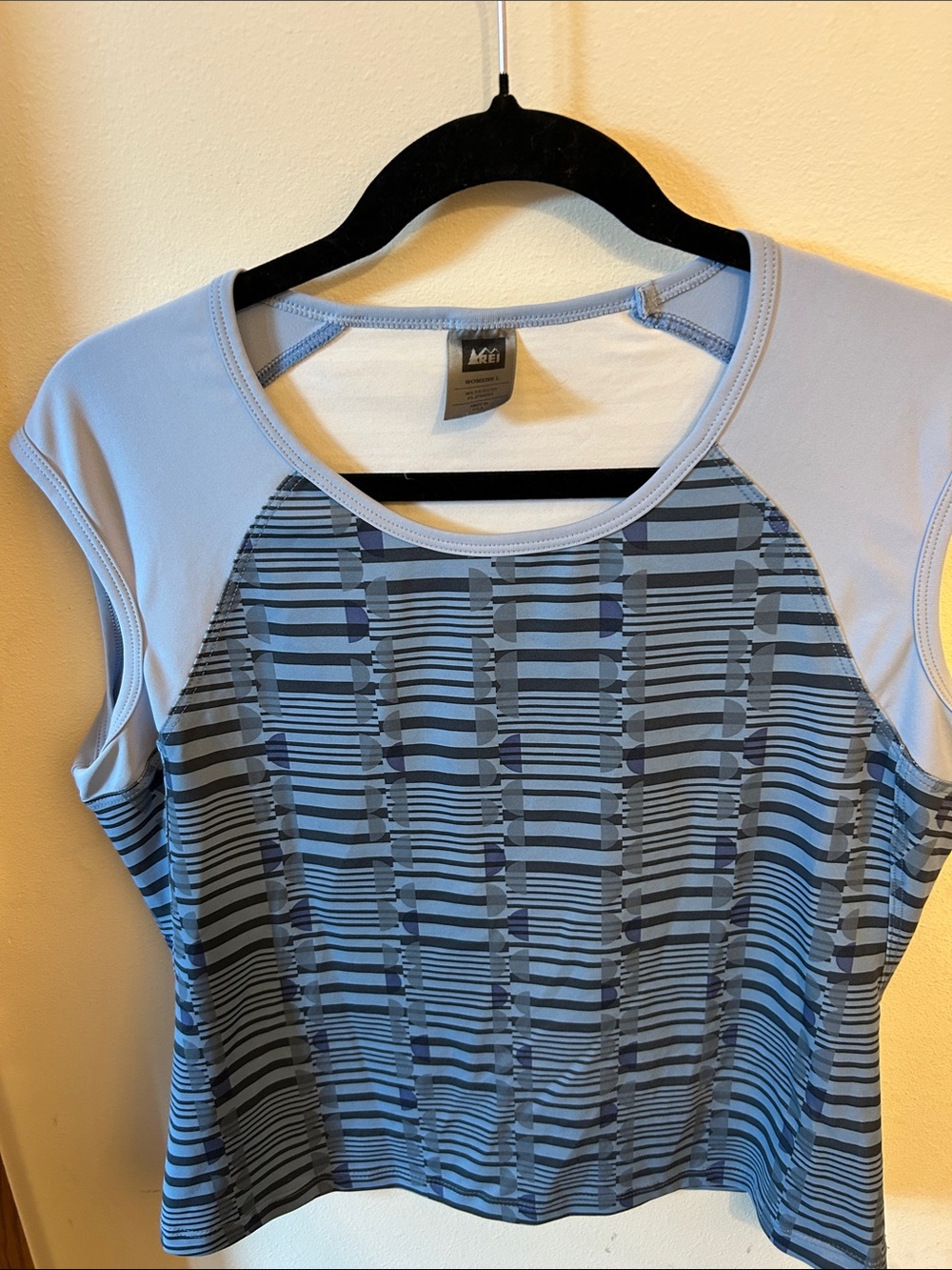 REI Women's Light Blue Striped Geo Tank Top